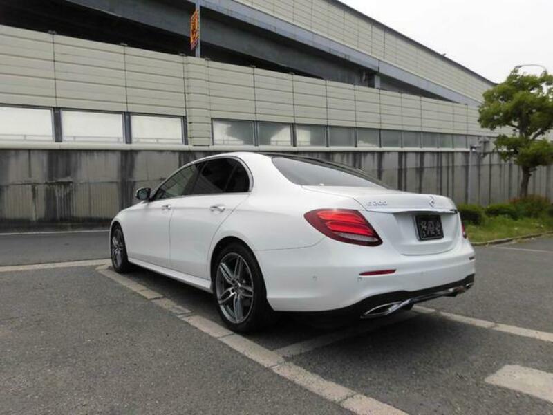 E-CLASS