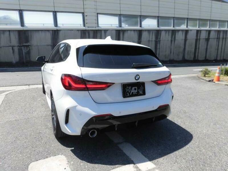 1 SERIES