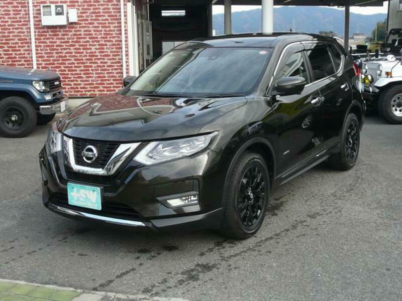 X-TRAIL
