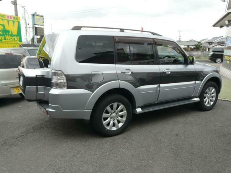 PAJERO