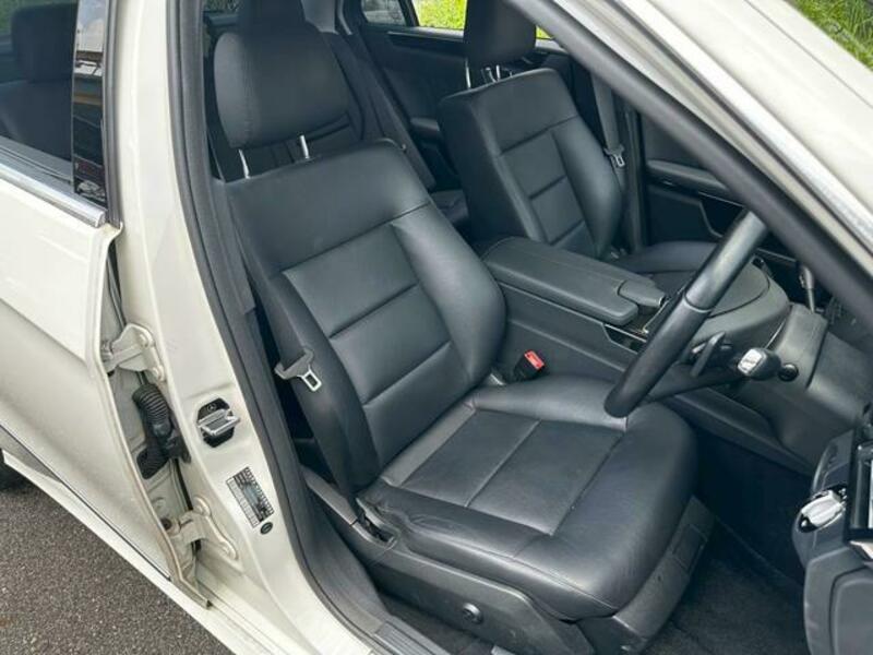 E-CLASS