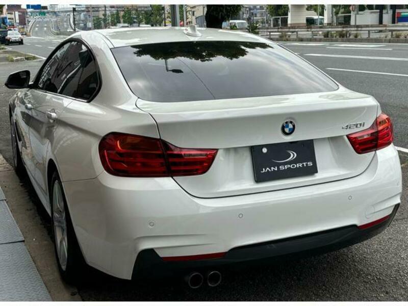 4 SERIES
