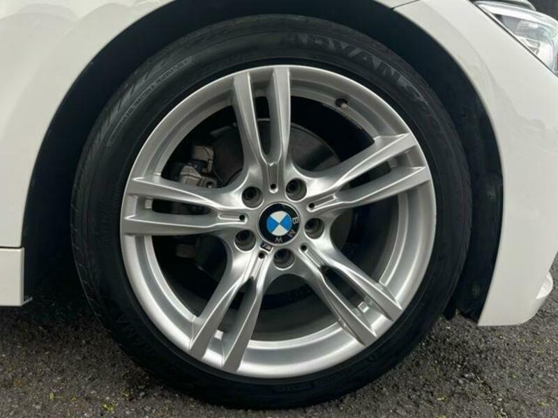 4 SERIES