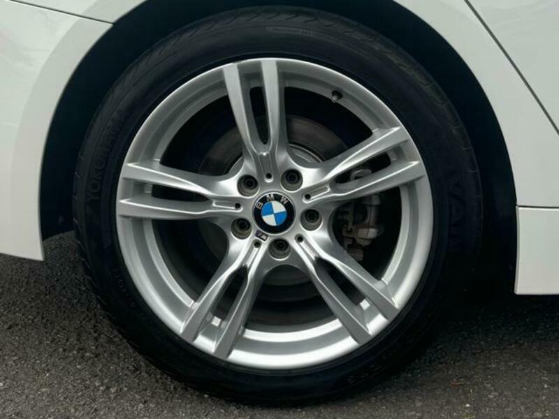 4 SERIES