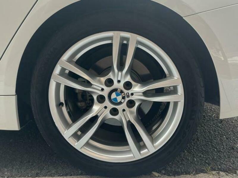 4 SERIES