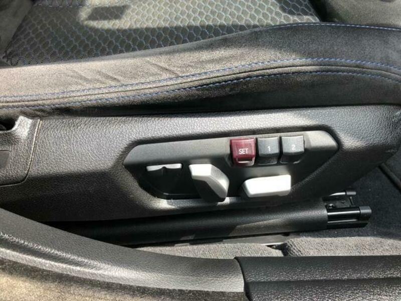 4 SERIES