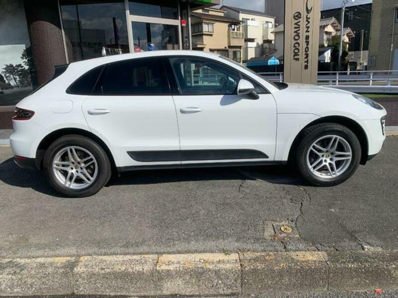 MACAN