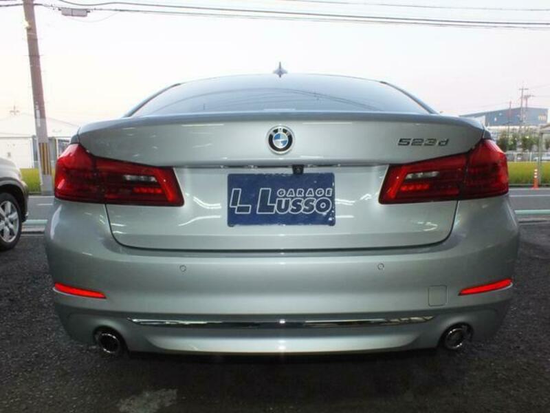 5 SERIES