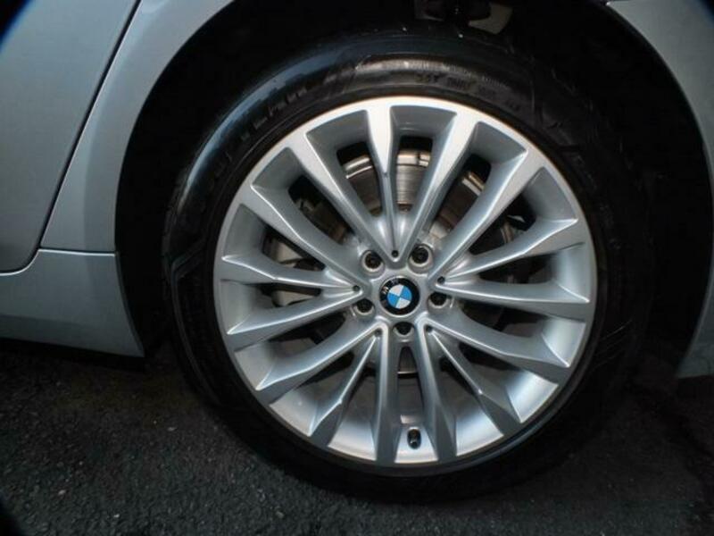 5 SERIES