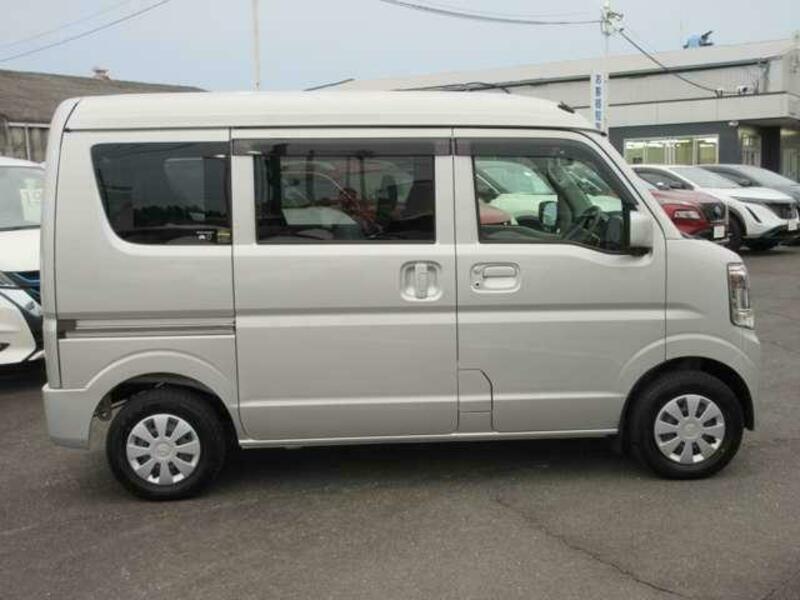 CLIPPER VAN