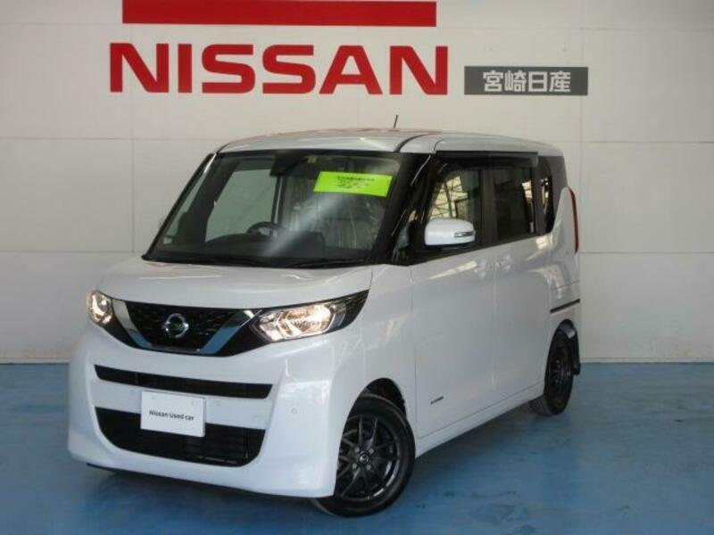 NISSAN ROOX