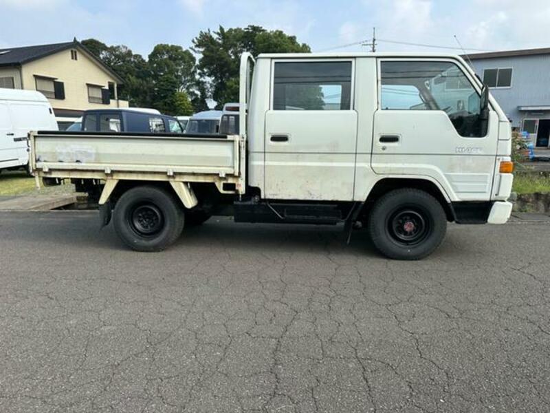 HIACE TRUCK