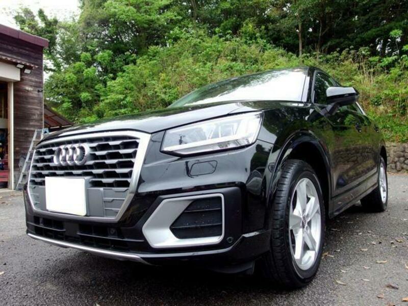 AUDI Q2