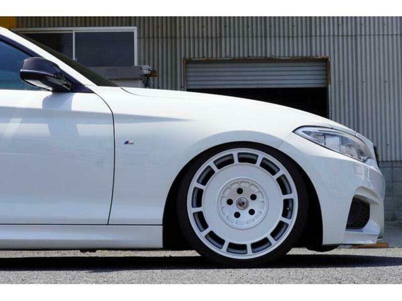 2 SERIES