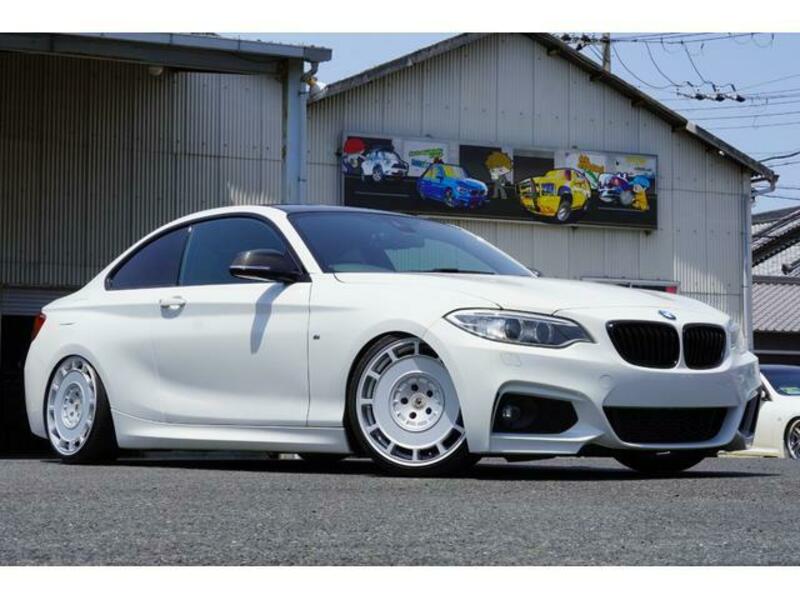 BMW 2 SERIES