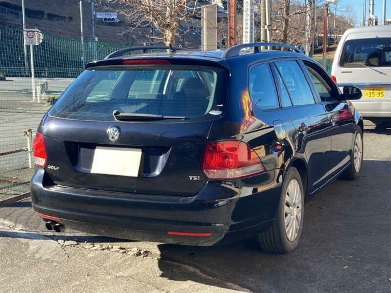 GOLF VARIANT