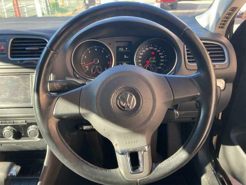GOLF VARIANT