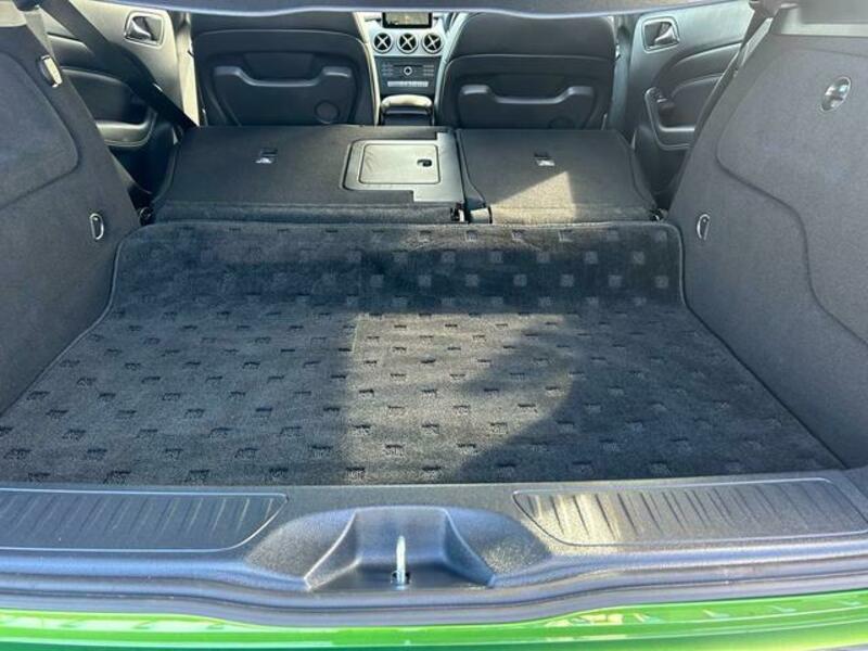B-CLASS