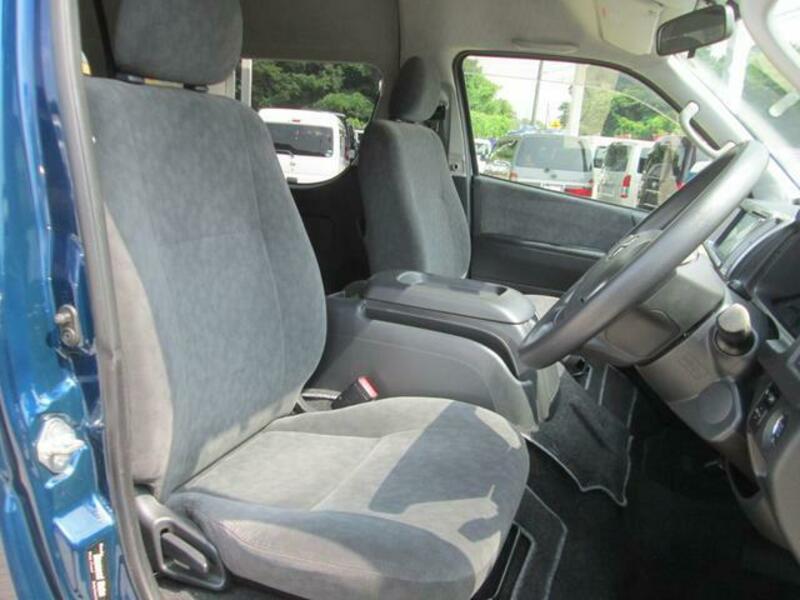 HIACE WAGON