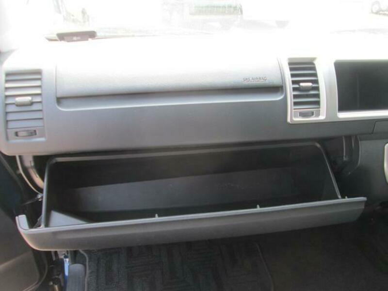 HIACE WAGON