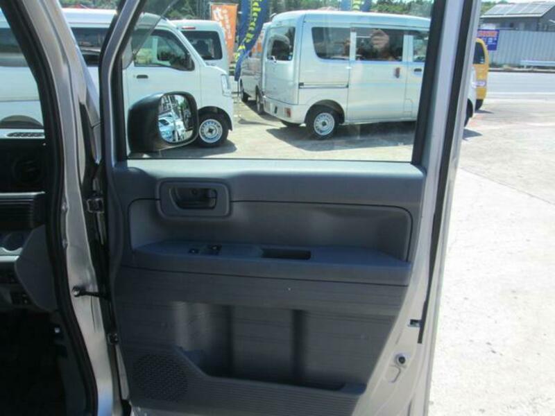 N-VAN
