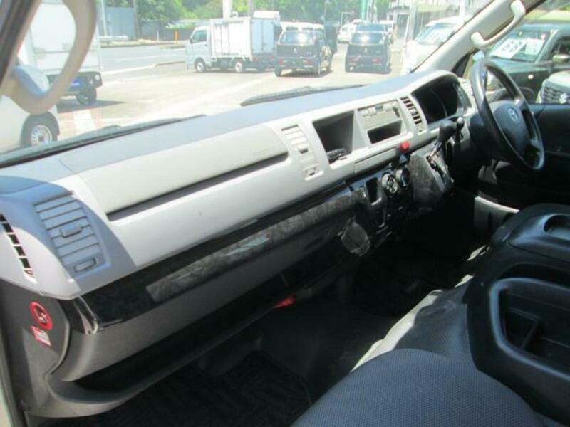 HIACE WAGON