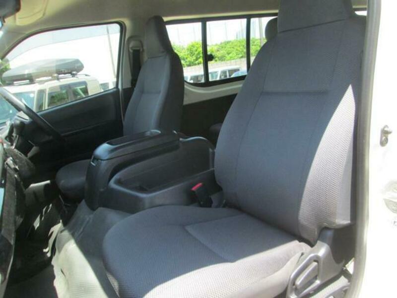 HIACE WAGON