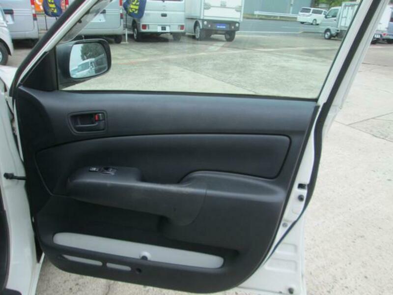 PROBOX VAN