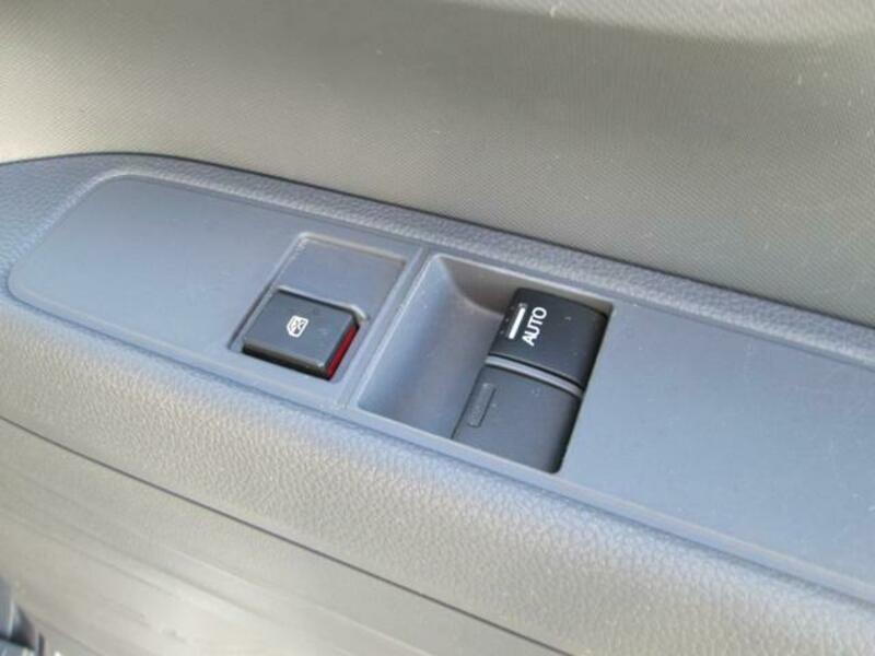 N-VAN