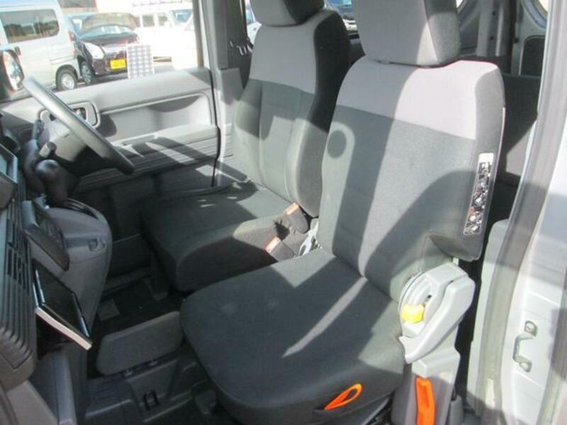 N-VAN