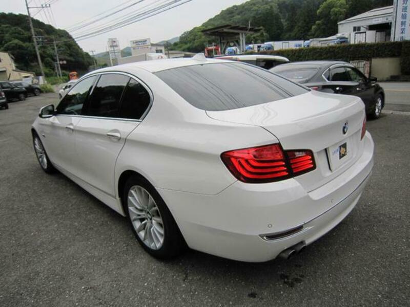 5 SERIES