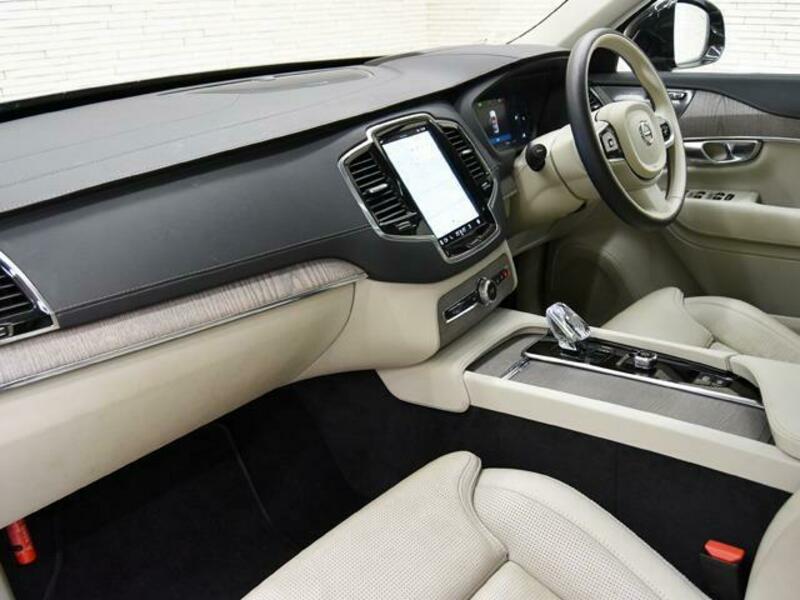 XC90