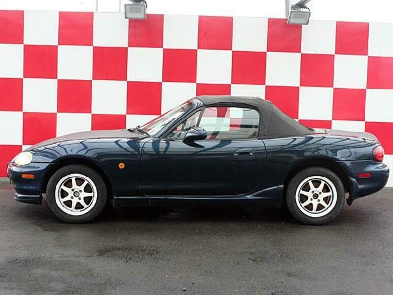 ROADSTER