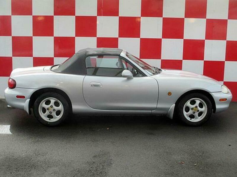ROADSTER
