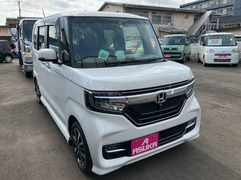 N BOX CUSTOM