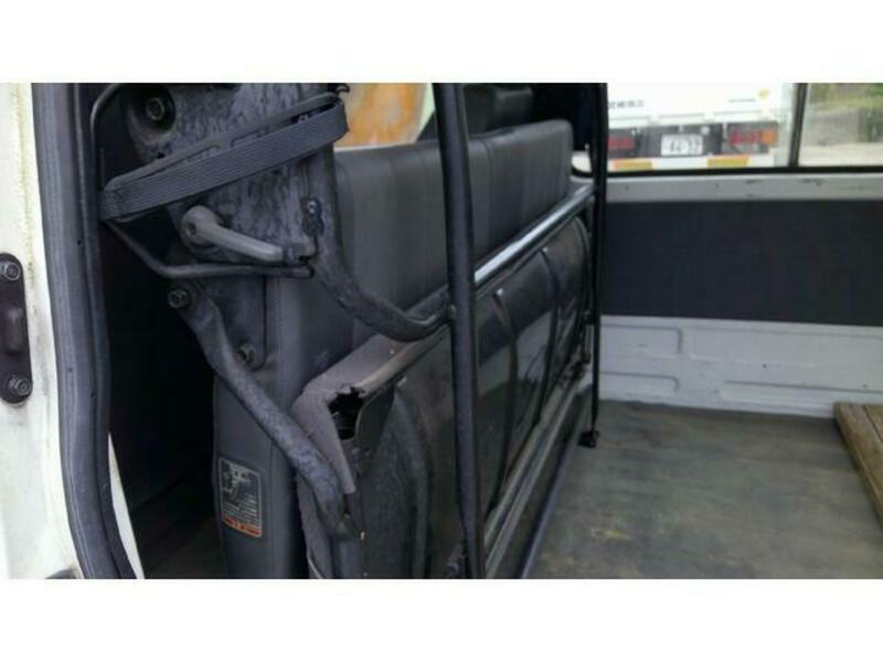 BONGO VAN