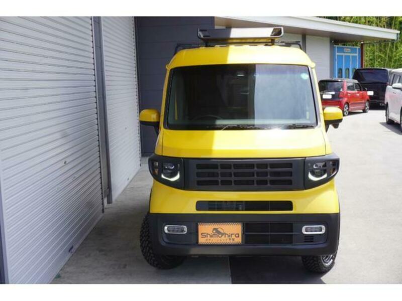 N-VAN