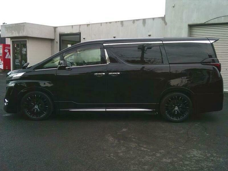 VELLFIRE