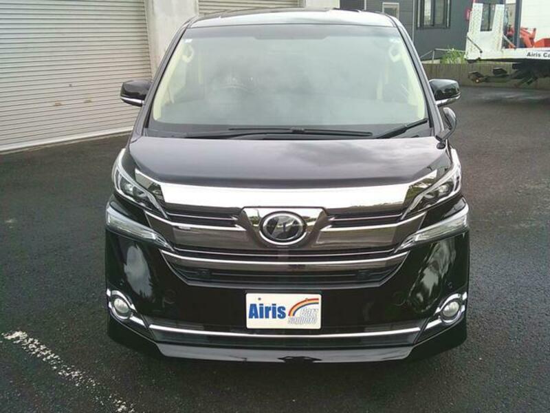 TOYOTA VELLFIRE
