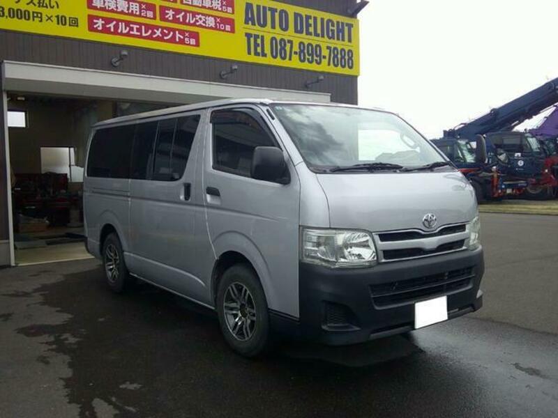 HIACE VAN