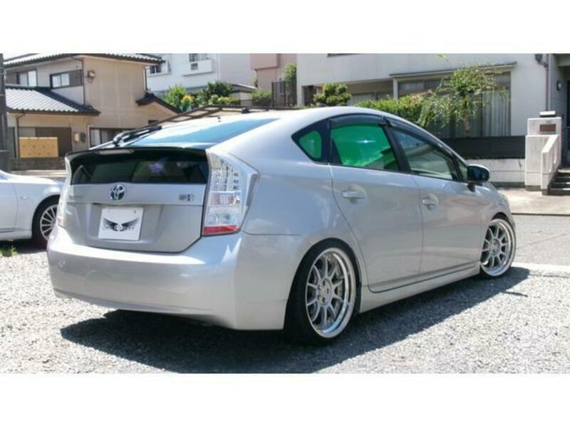 PRIUS