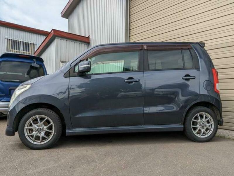 WAGON R