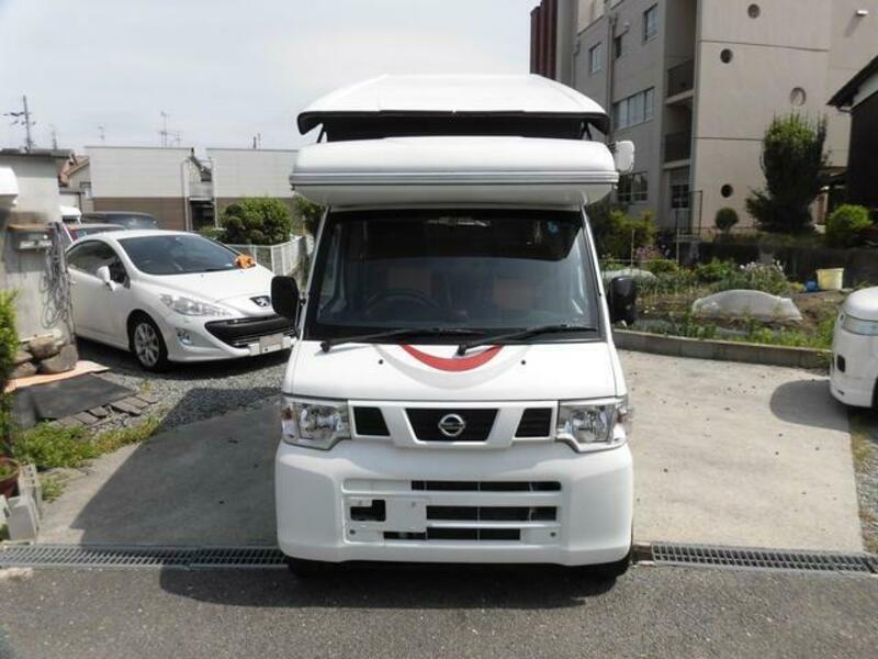 CLIPPER TRUCK