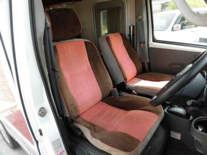 CLIPPER TRUCK