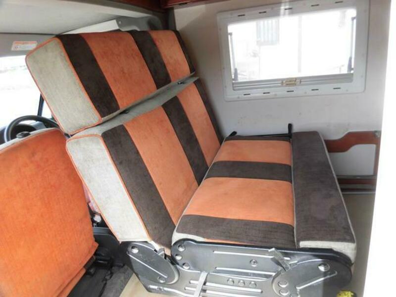 CLIPPER TRUCK