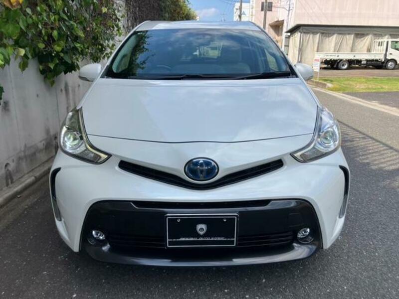 PRIUS ALPHA