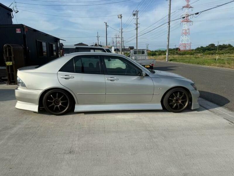 ALTEZZA