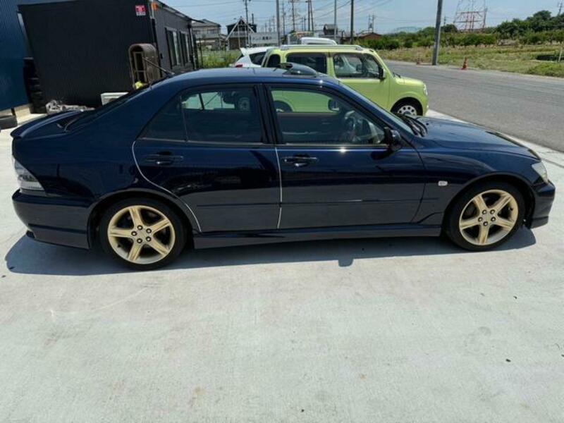 ALTEZZA