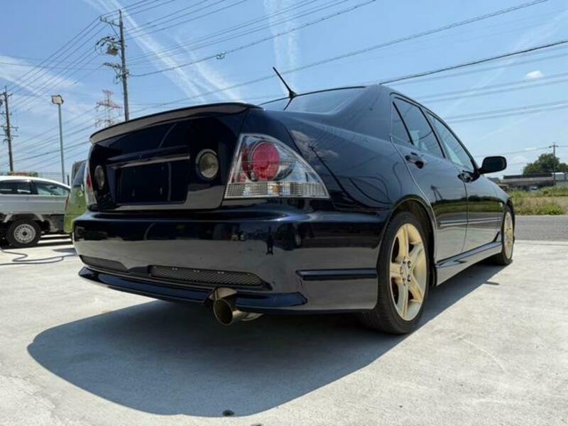 ALTEZZA