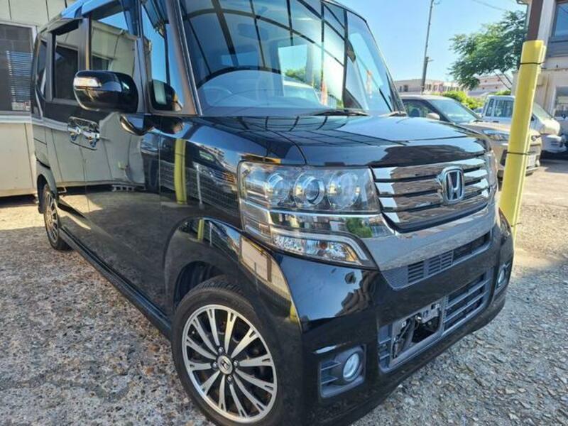HONDA N BOX CUSTOM